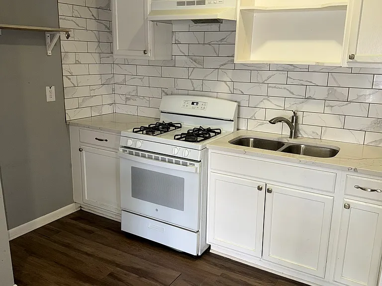 823 North St #3 — Photo 8