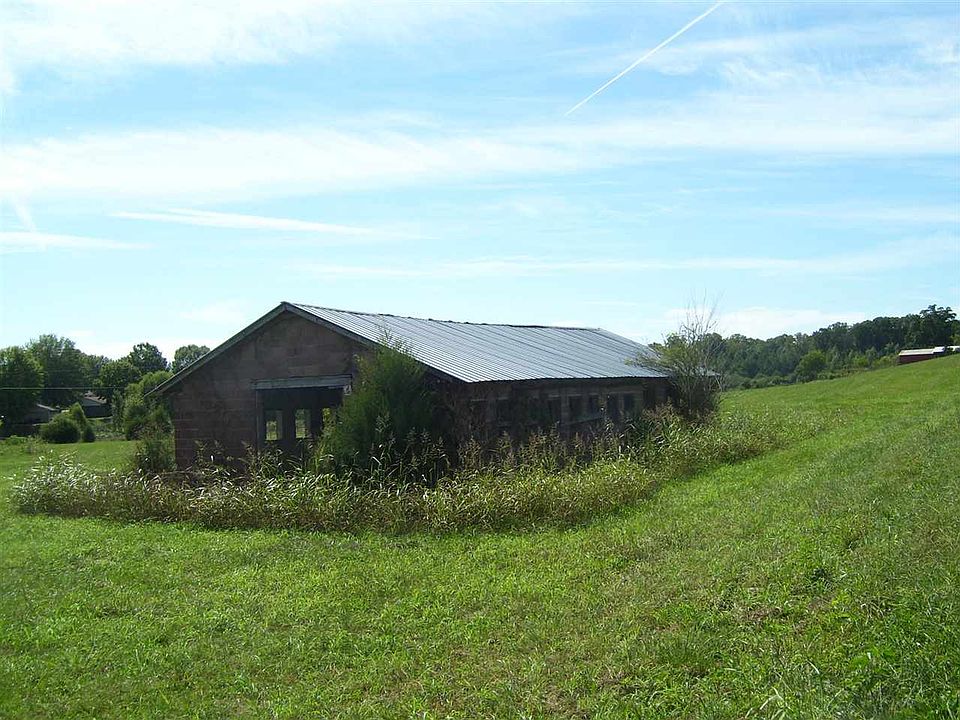 2nd image of 780 Five Points Rd