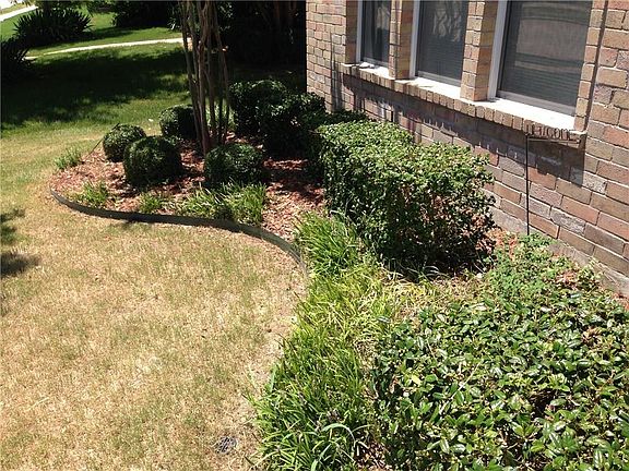 2nd image of 12330 Shepherds Hill Ln