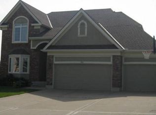 7810 N Hull Ave, Kansas City, MO 64151