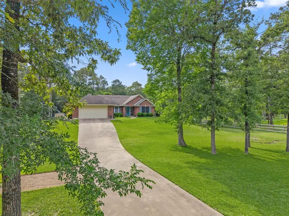 605 Pelican St, Magnolia, TX 77355
