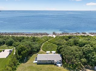 7 Gull Ln, Bourne, MA 02532