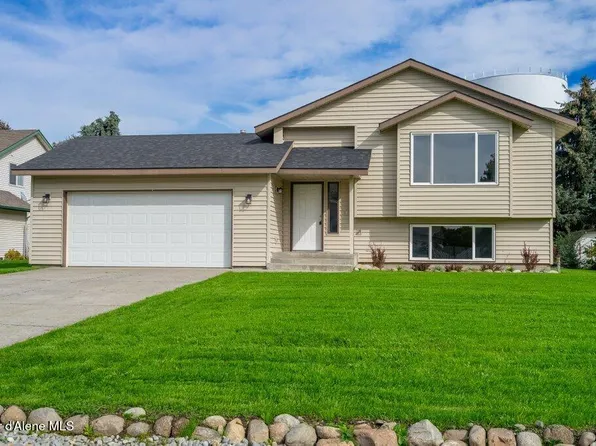 10928 N Krest St, Hayden Lake, ID 83835