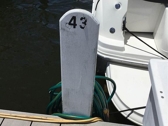 3rd image of 4688 Walker Ave