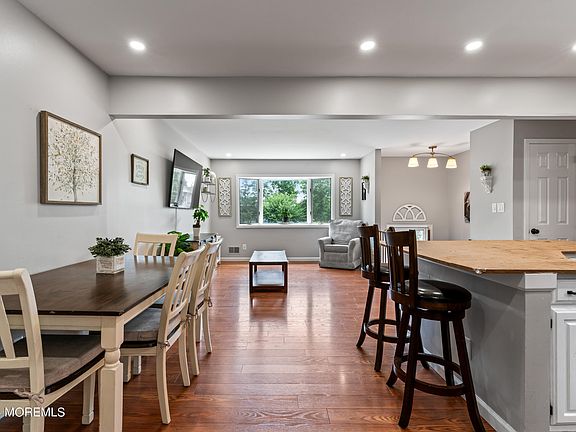 4th image of 126 Walchest Drive