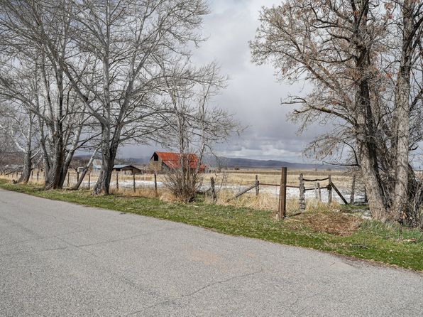 351 E 300 N, Levan, UT 84639