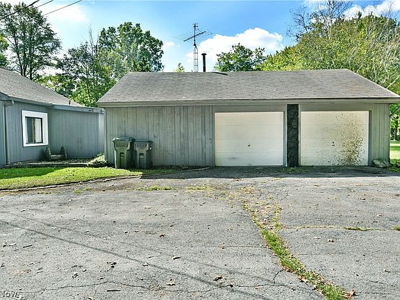 4th image of 927 Howland Wilson Rd SE