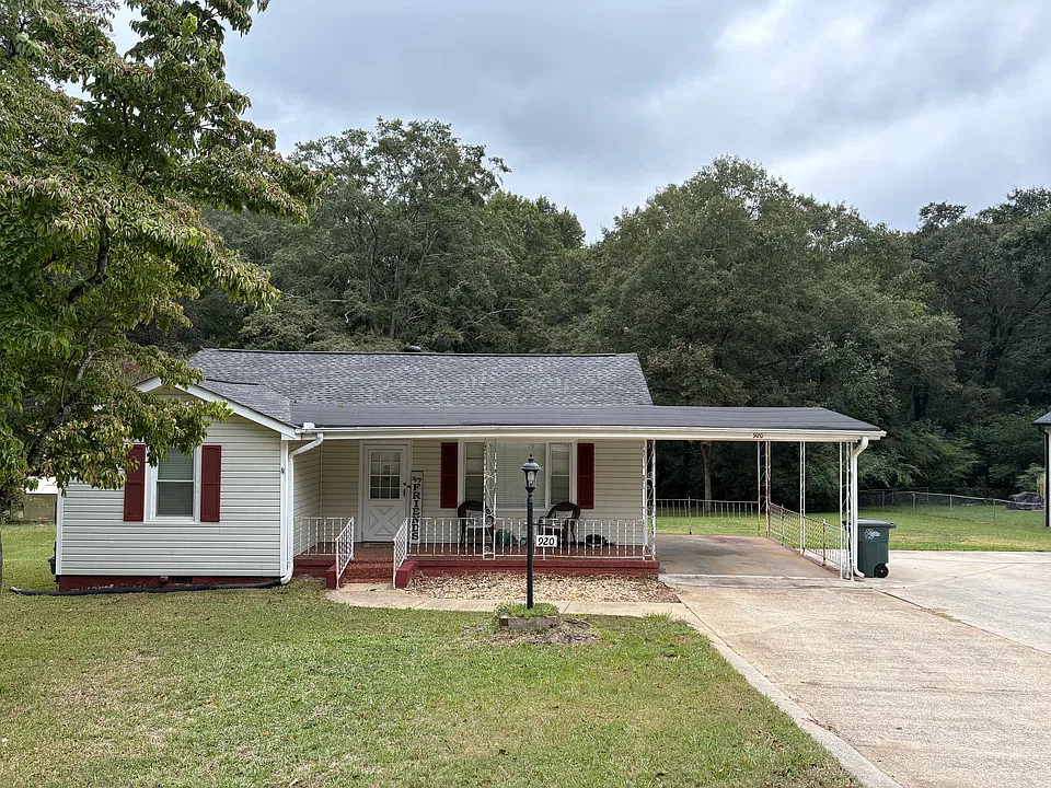 920 Hamilton Blvd