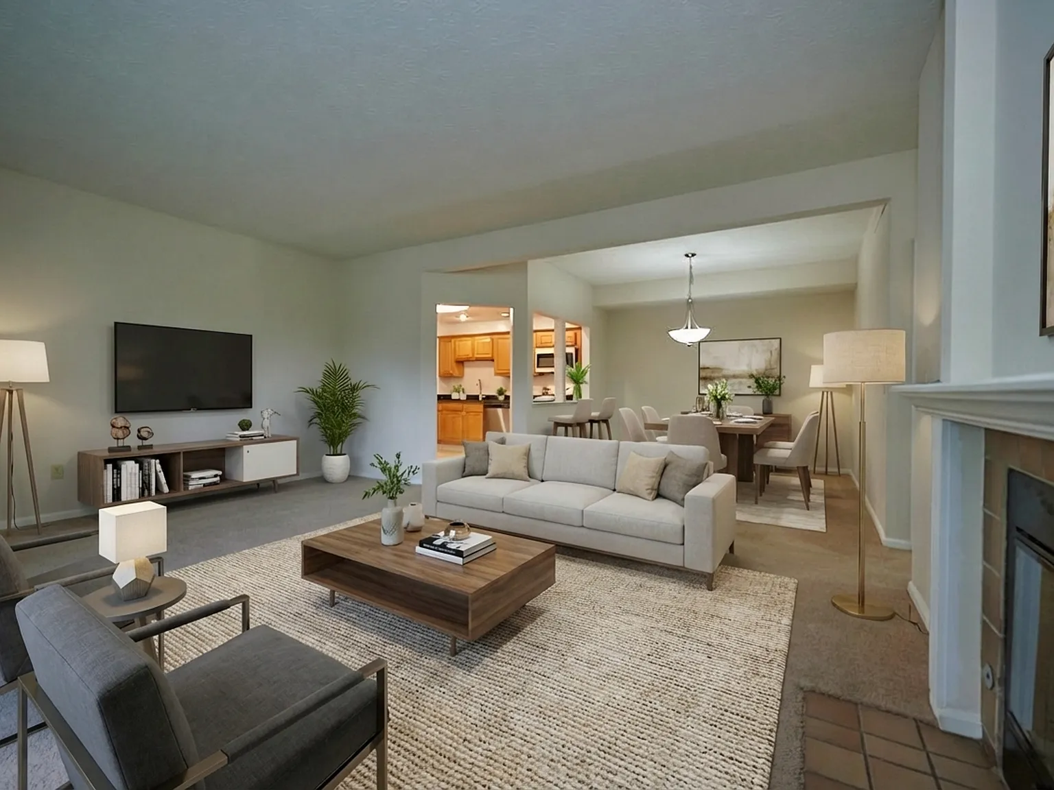 Grand Bay Apartments and Townhomes — Photo 2