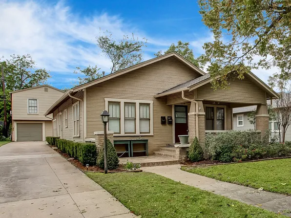 1608 Virginia Pl, Fort Worth, TX 76107