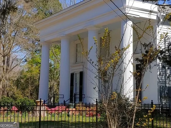 309 E Robert Toombs Ave, Washington, GA 30673