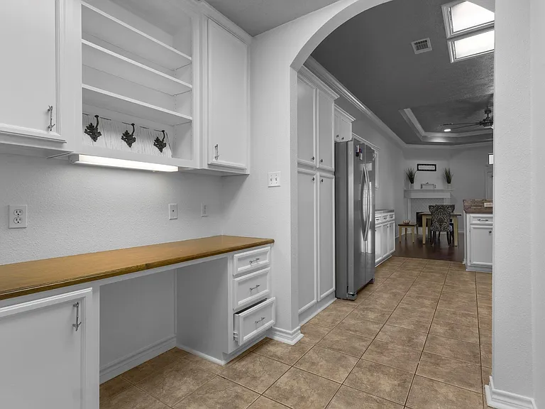 405 Harbor Oaks Dr — Photo 7