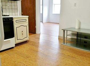 2040 42nd St APT 3F, Astoria, NY 11105