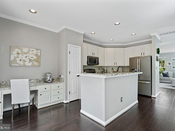 5th image of 44257 Sonora Ln
