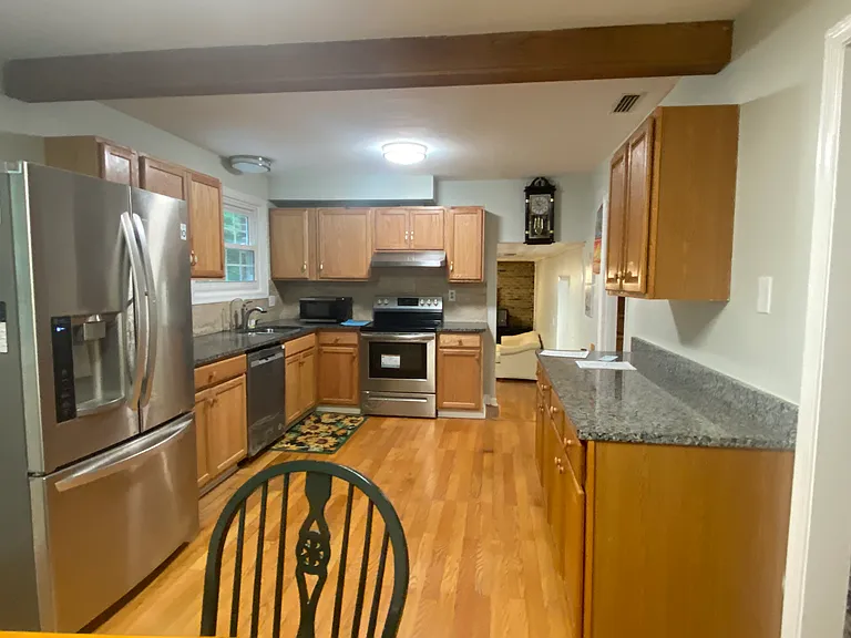 10917 Granada Rd — Photo 3