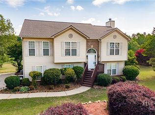 871 Jefferson Walk Cir, Jefferson, GA 30549