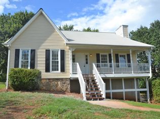 445 Raven Dr, Canton, GA 30115