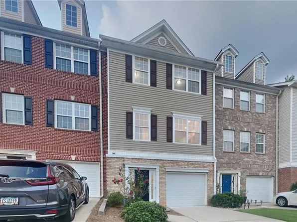 553 Lantern Wood Dr, Scottdale, GA 30079