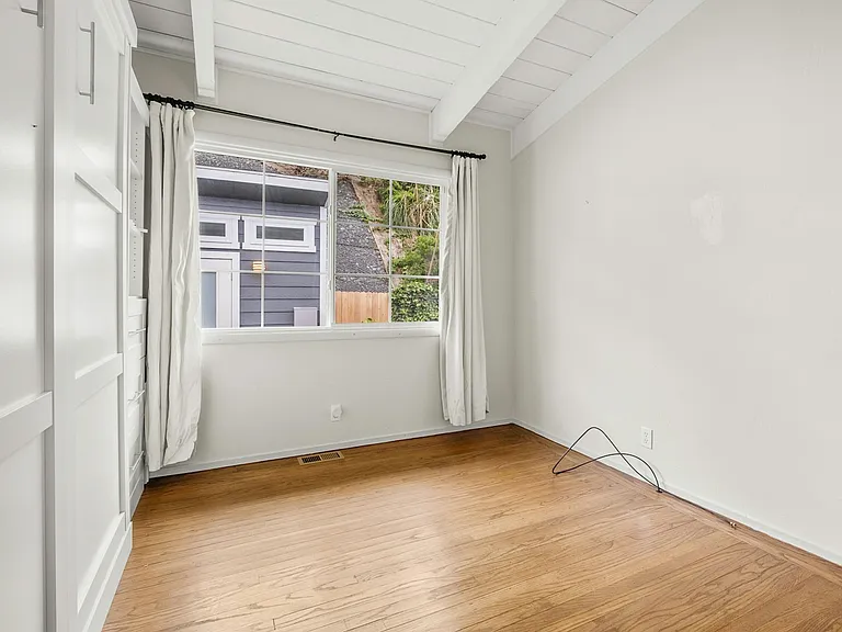 812 Edgemar Ave — Photo 22