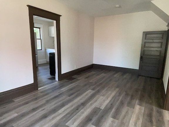 2nd image of 229 McHenry Ave #229