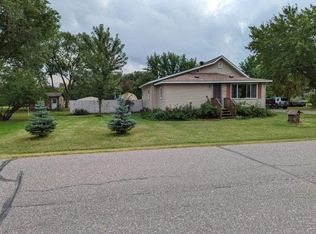 106 E 4th St, Randall, MN 56475