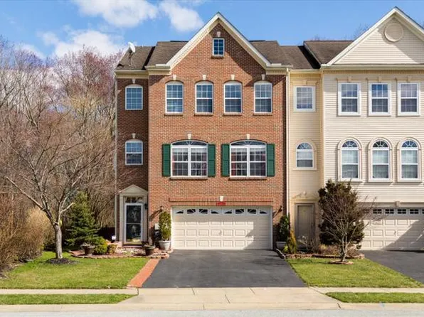 7 Jasmine Dr, Bear, DE 19701