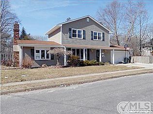 1 Glenwood Pl, Leonardo, NJ 07737