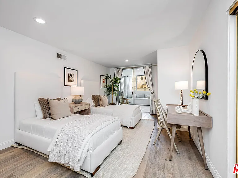 441 N Oakhurst Dr #203 — Photo 12