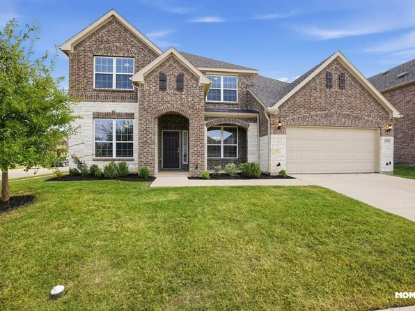 1636 Quentin Dr, Aubrey, TX 76227