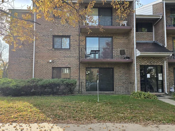 7315 Tiffany Dr APT 1A, Orland Park, IL 60462