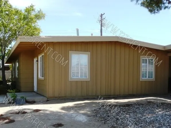 38852 Rambler Ave, Palmdale, CA 93550