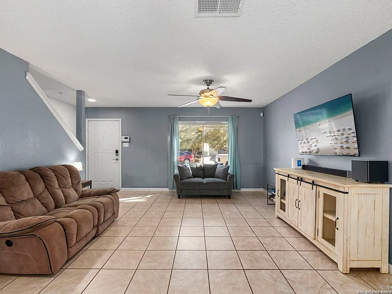 3315 Glacier Lake — Photo 3