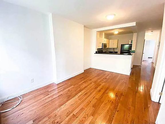 2nd image of 1352 Herkimer St #3FAM