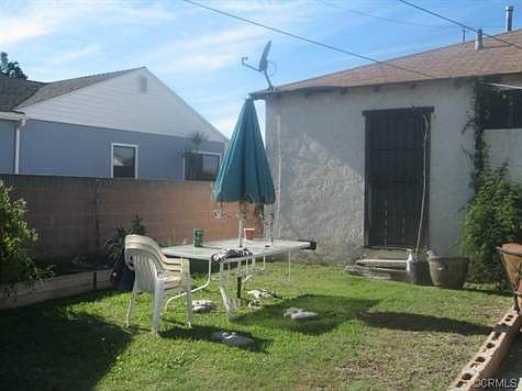 4th image of 15220 Casimir Ave