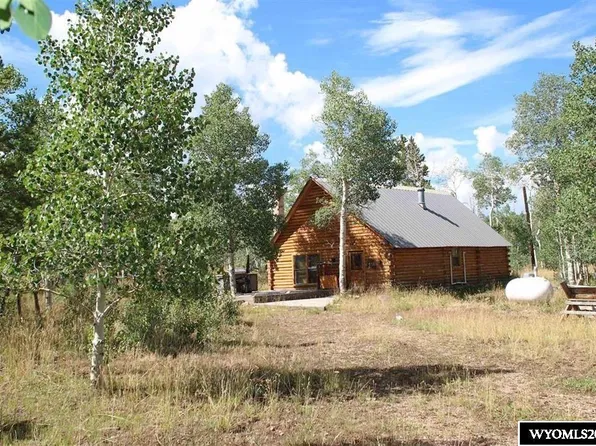 8783 County Road 271, Robertson, WY 82944