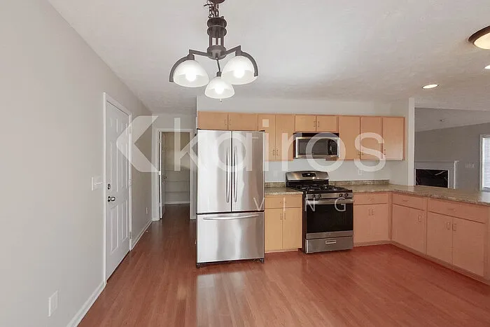 135 Hillandale Rd — Photo 7