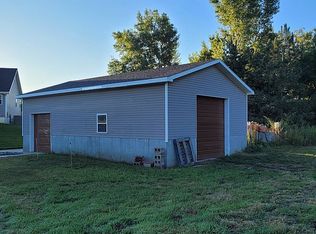 534 Naper Rd, Dannebrog, NE 68831