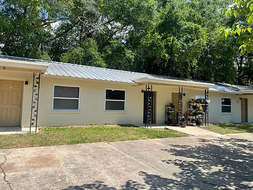 3721 Crawfordville Rd #2 Photo 1