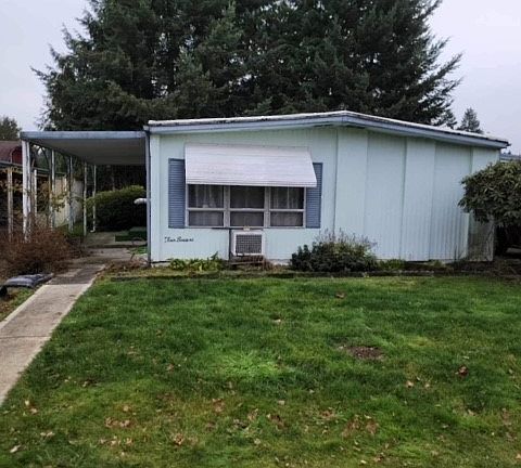 2nd image of 1314 Alonda Lane NE