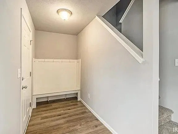 3228 Falling Oak Dr — Photo 4