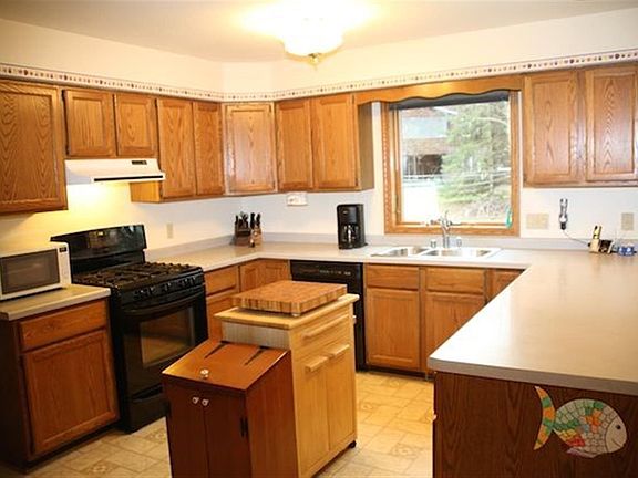 4th image of 6114 Creamery Ct