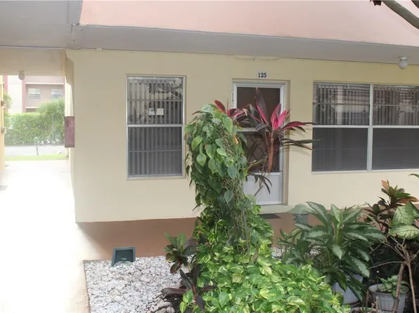 3071 NW 47th Terrace #125, Lauderdale Lakes, FL 33313