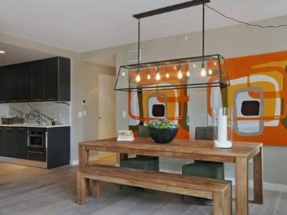 1st image of 523 Court St #3D