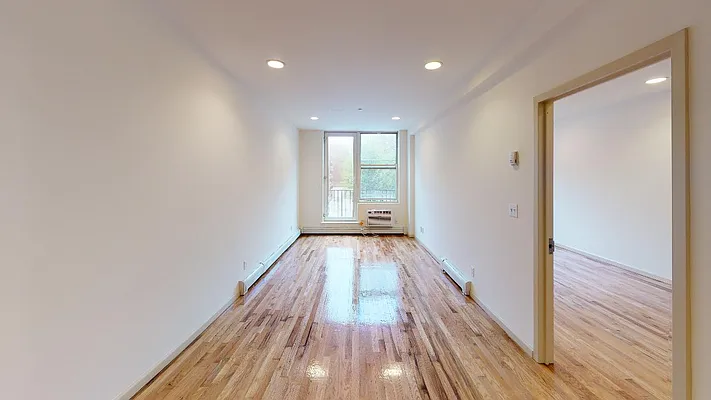 Rented by Metro Garden Realty NYC | media 6