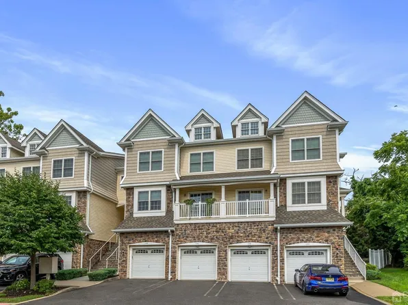 140 2nd St #4, South Amboy, NJ 08879