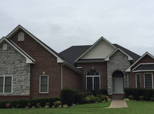 158 Valley Crest Ln, Clarksville, TN 37043