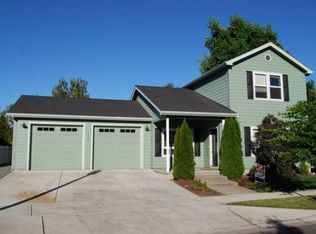 407 Richardson Dr, Central Pt, OR 97502