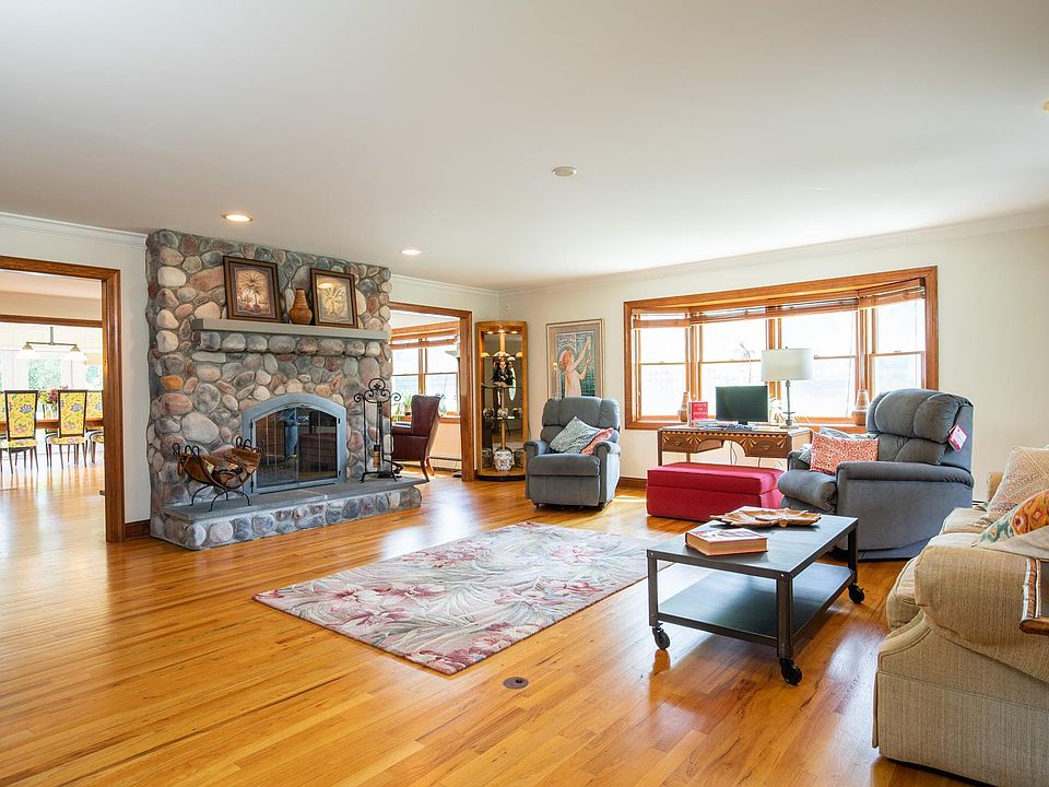 1st image of 2190 Long Creek Dr