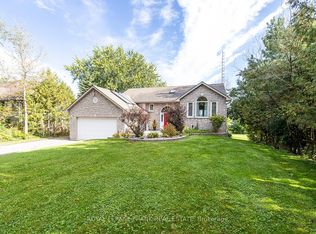 25 Shelley Dr, Kawartha Lakes, ON K0M 2C0