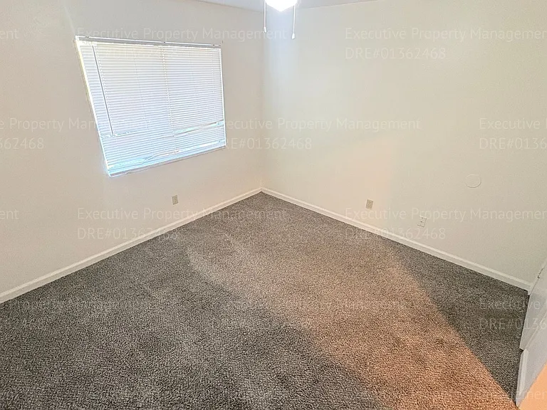 2425 Westholme Blvd — Photo 18